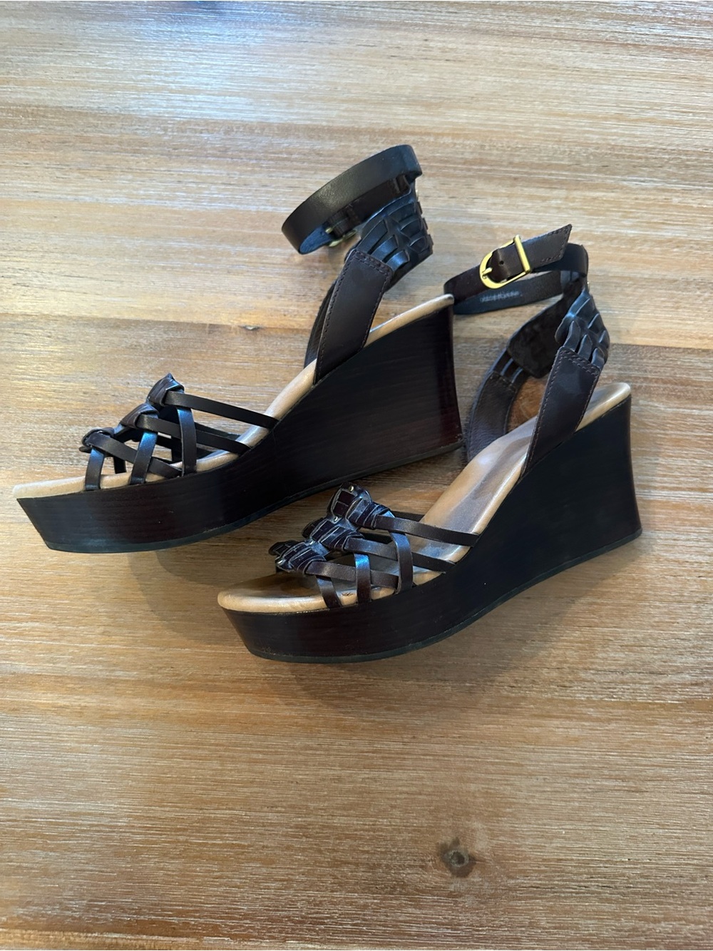 UGG Dark Brown Woven Leather Ankle-Strap Sandals 7.5 - Picture 2 of 4